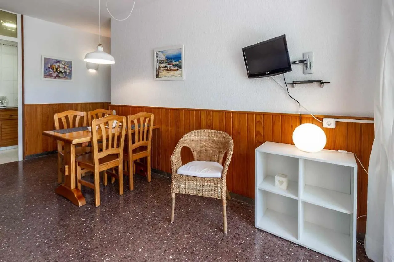 Polcent 6 Pequeno Apartamento Cercano A La Playa Girona